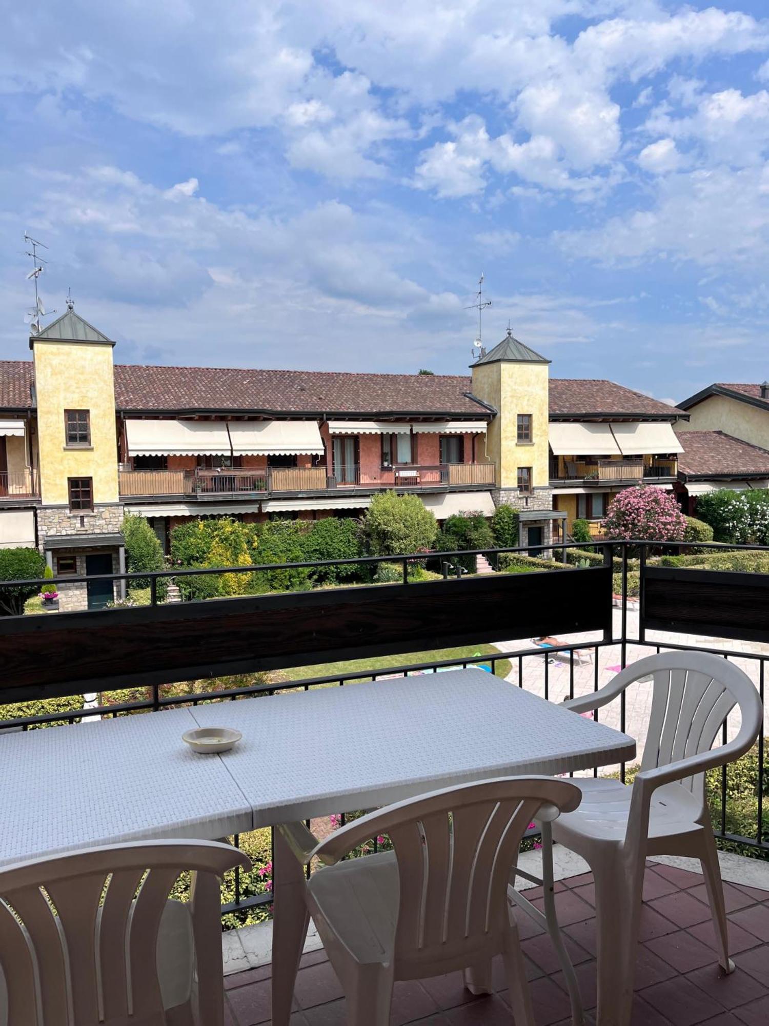 Appartamento Gaja Lonato Ngoại thất bức ảnh